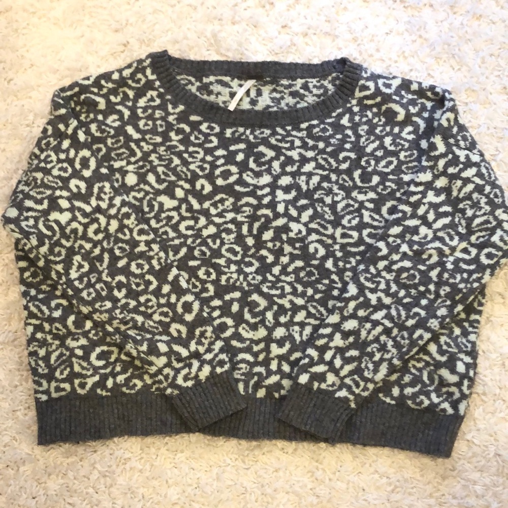 Free People Leopard Sweater (S)